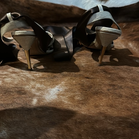 J Vincent Butterfly Lace-Up Sandal Sz. 8.5 - Picture 6 of 6